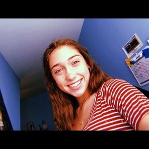 Meet your Posher, Jillian